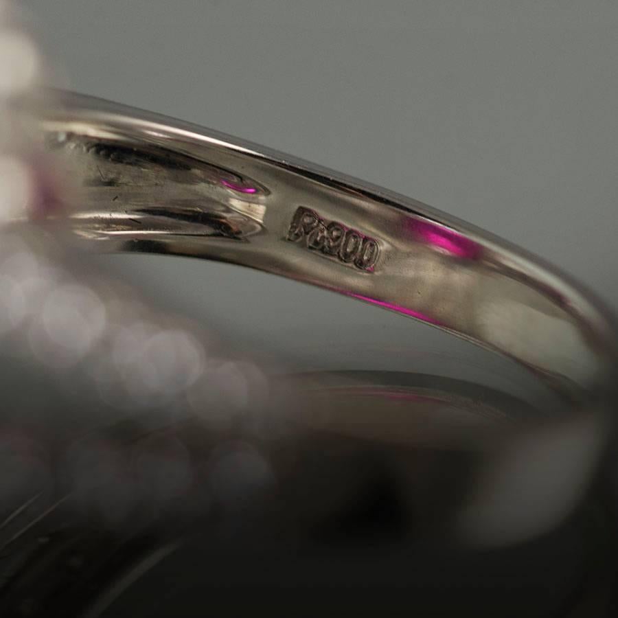 Stunning No Heat GIA Certified Ruby Diamond Platinum Ring In Excellent Condition In Sarasota, FL