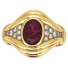French 18k Burmese Spinel Yellow Gold Diamond Cocktail ring 1960's