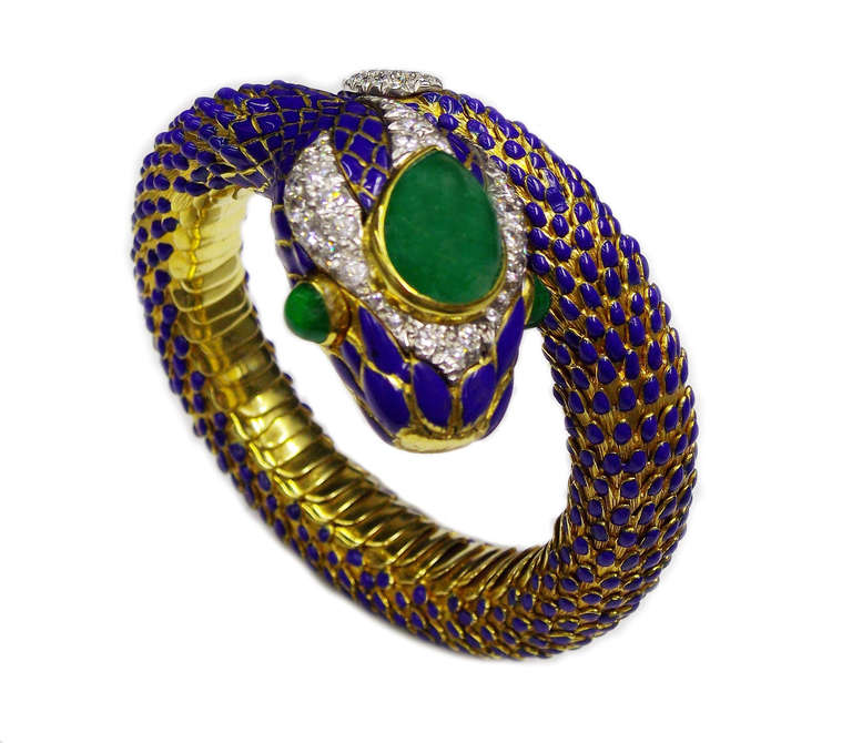 DAVID WEBB Diamond Emerald Blue Enamel Gold Snake Bangle Bracelet In Excellent Condition In New York , NY