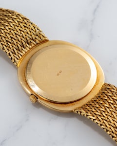 Patek Philippe Golden Ellipse 3589/1, blaues Zifferblatt mit römischen Ziffern und Sunburst-Finish, 18 Karat Gelbgold, Automatikwerk