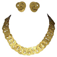 Retro 18k Yellow Gold Chunky Circle Link Necklace and Earring Set