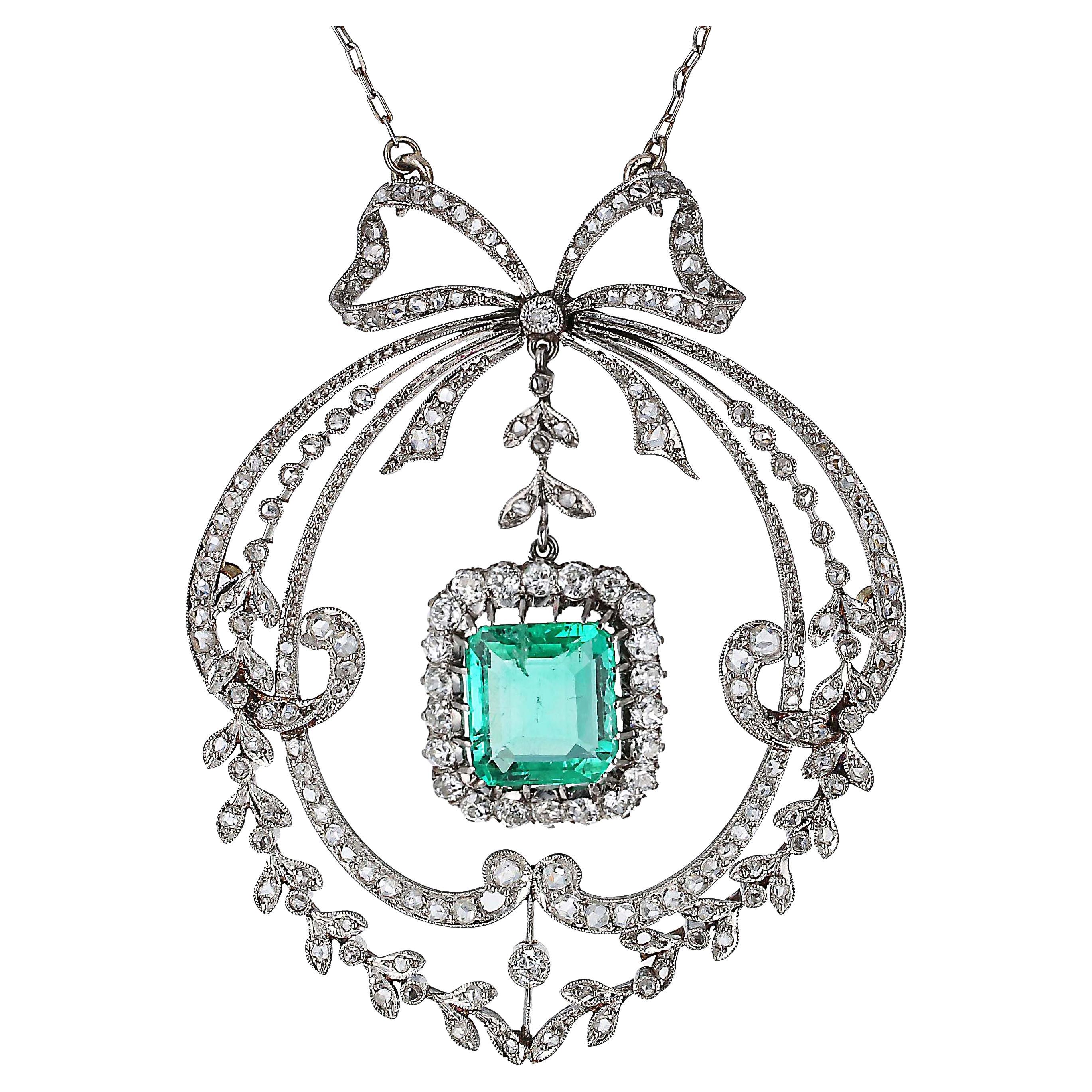 Antique Belle Époque Diamond and Emerald Pendant Necklace. For Sale