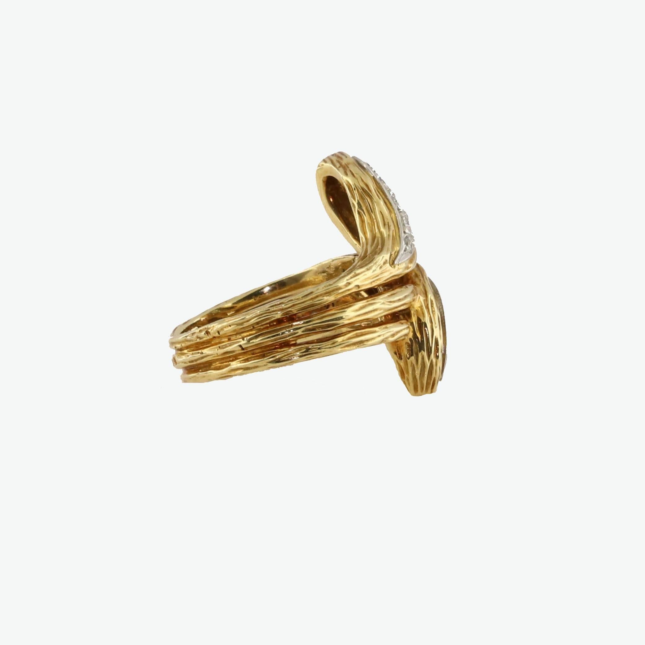 Modern Van Cleef and Arpels Diamond and 18 Karat Yellow Gold Bypass Ring
