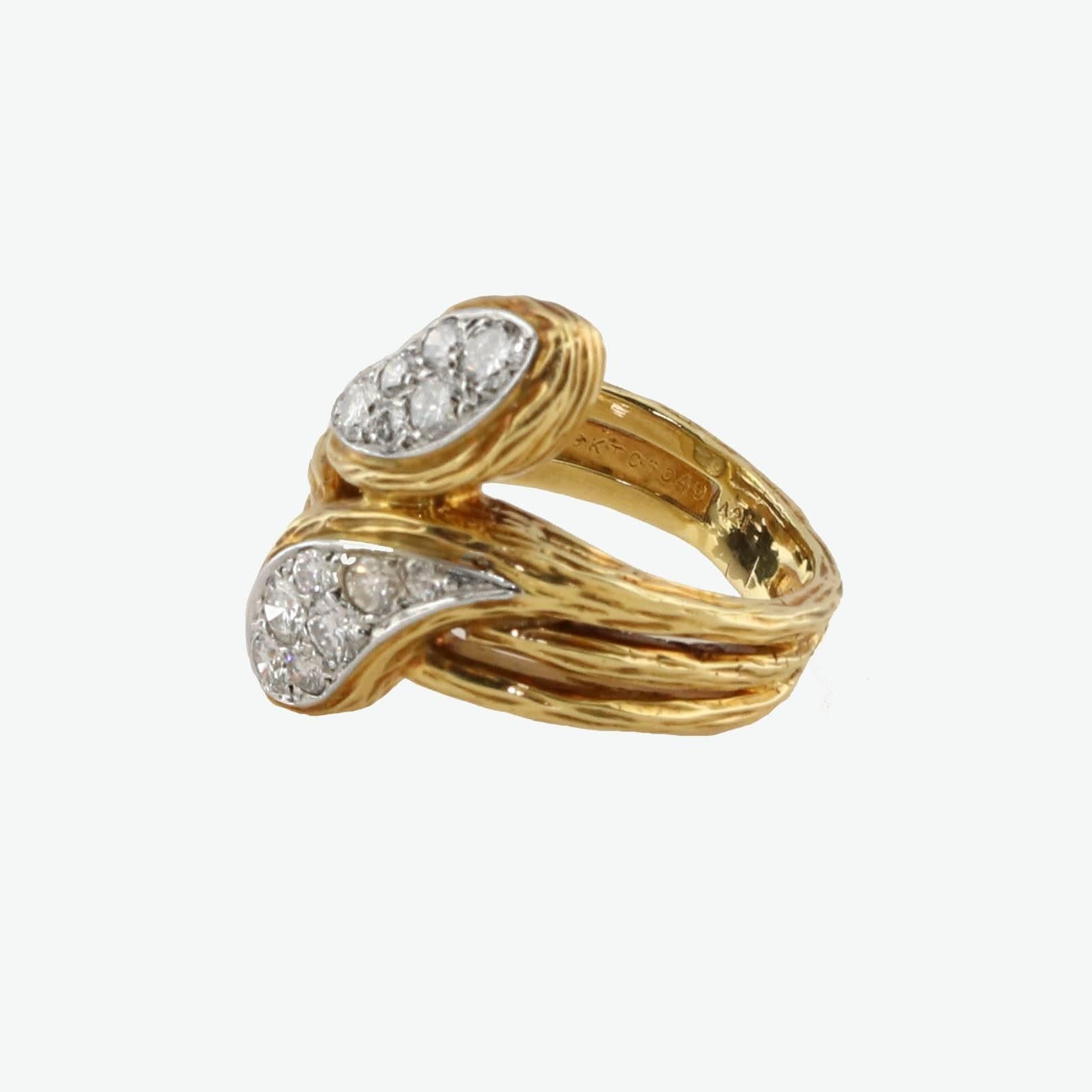 Van Cleef and Arpels Diamond and 18 Karat Yellow Gold Bypass Ring In Excellent Condition In Beverly Hills, CA