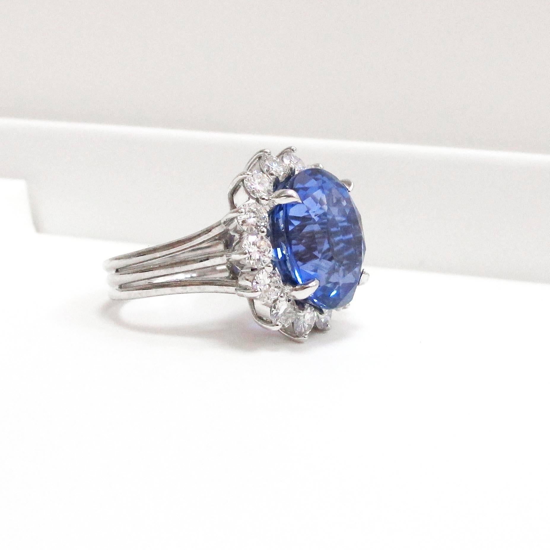 12.19 Ceylon No Heat Sapphire and Diamond Ring In Excellent Condition In Beverly Hills, CA