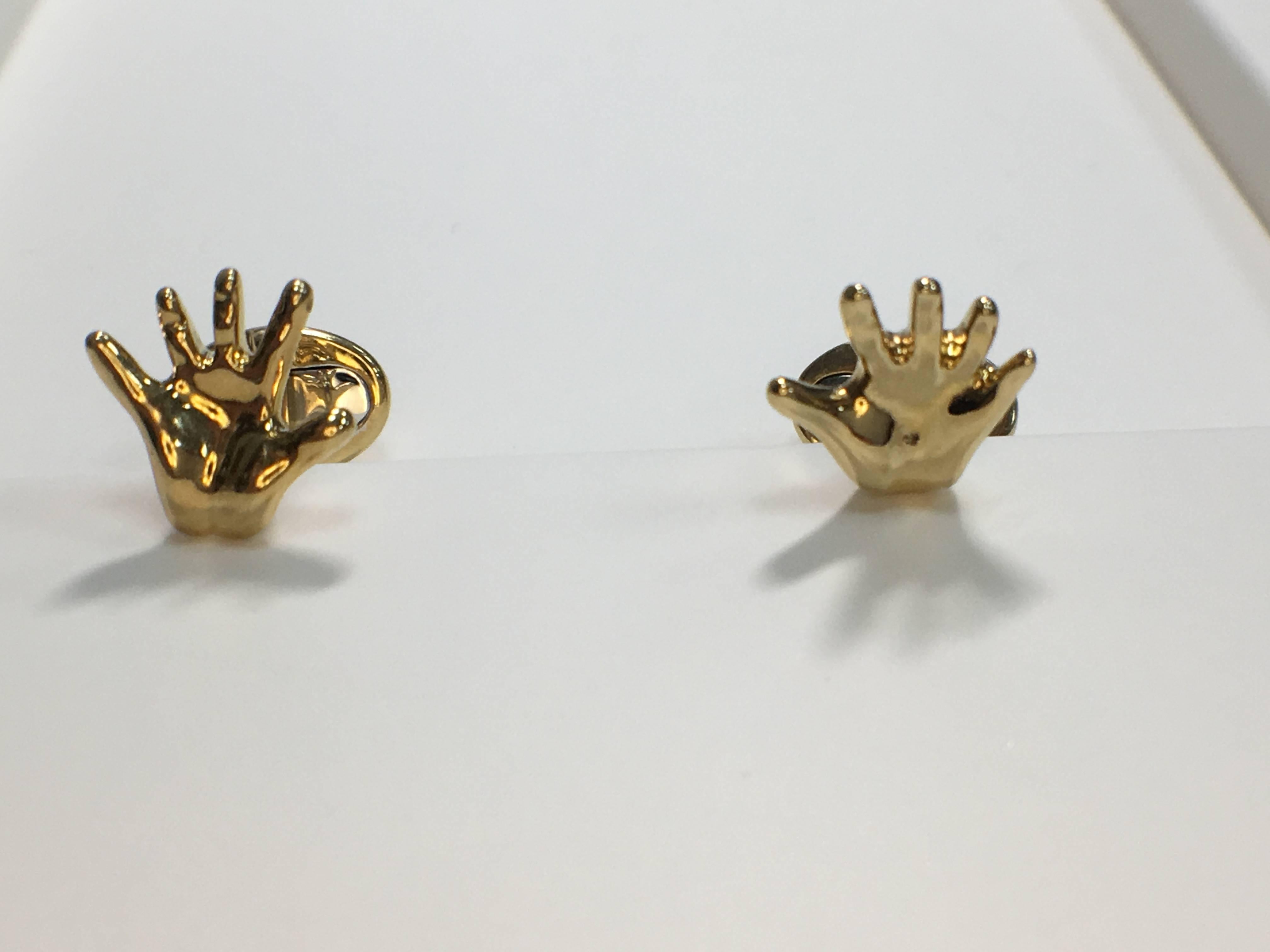 These Staurino Fratelli ghost and hand cufflinks are made in 18 karat gold.
They retail for $3,500+

total weight 21 grams
