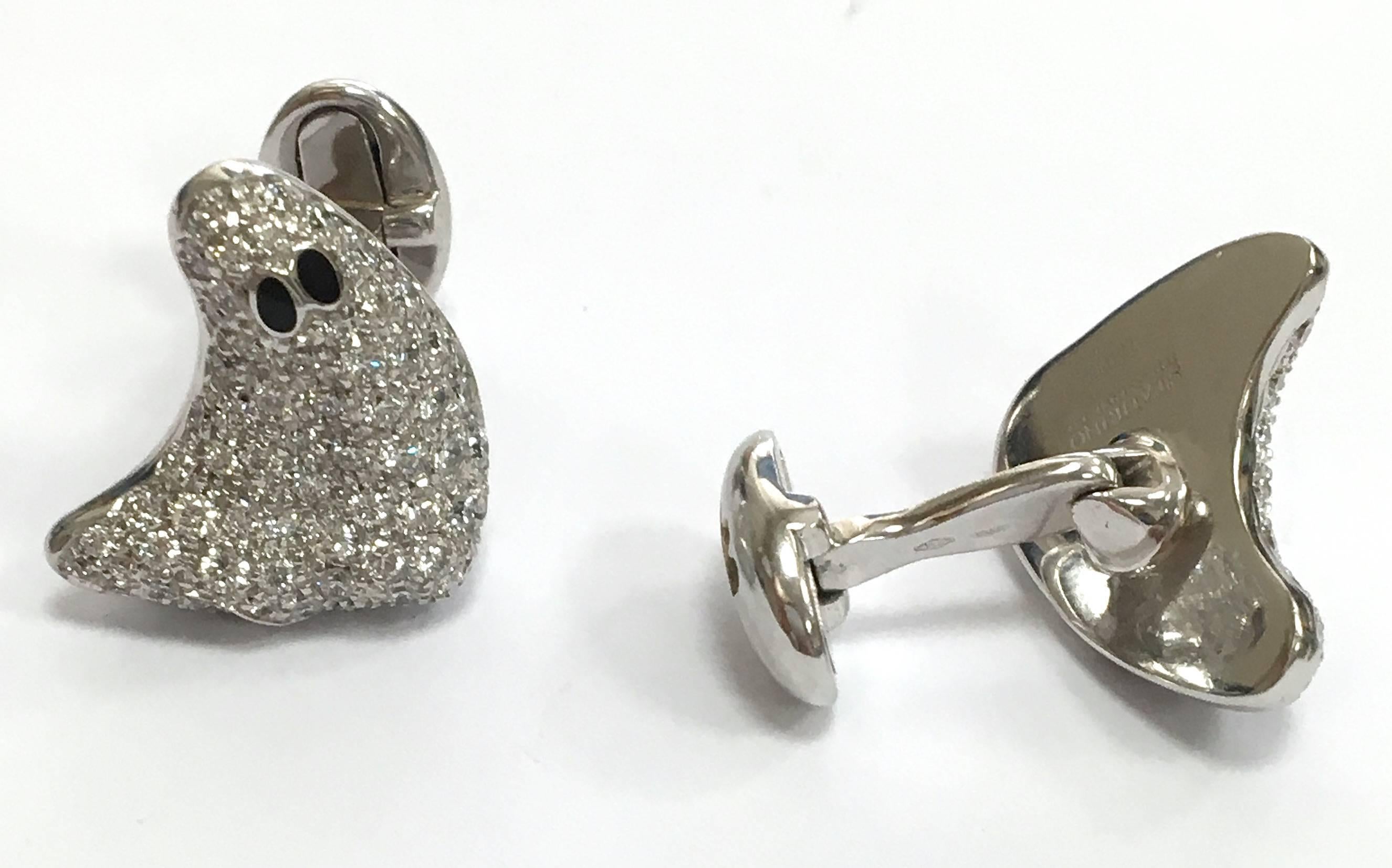 Boo!!! The perfect pair of Halloween cufflinks. Over 2 carats of diamonds adorn these great ghosts. Designed by Staurino Fratelli, a fantastic Italian designer specializing in unique cufflinks. We would estimate retail on these cufflinks to be in