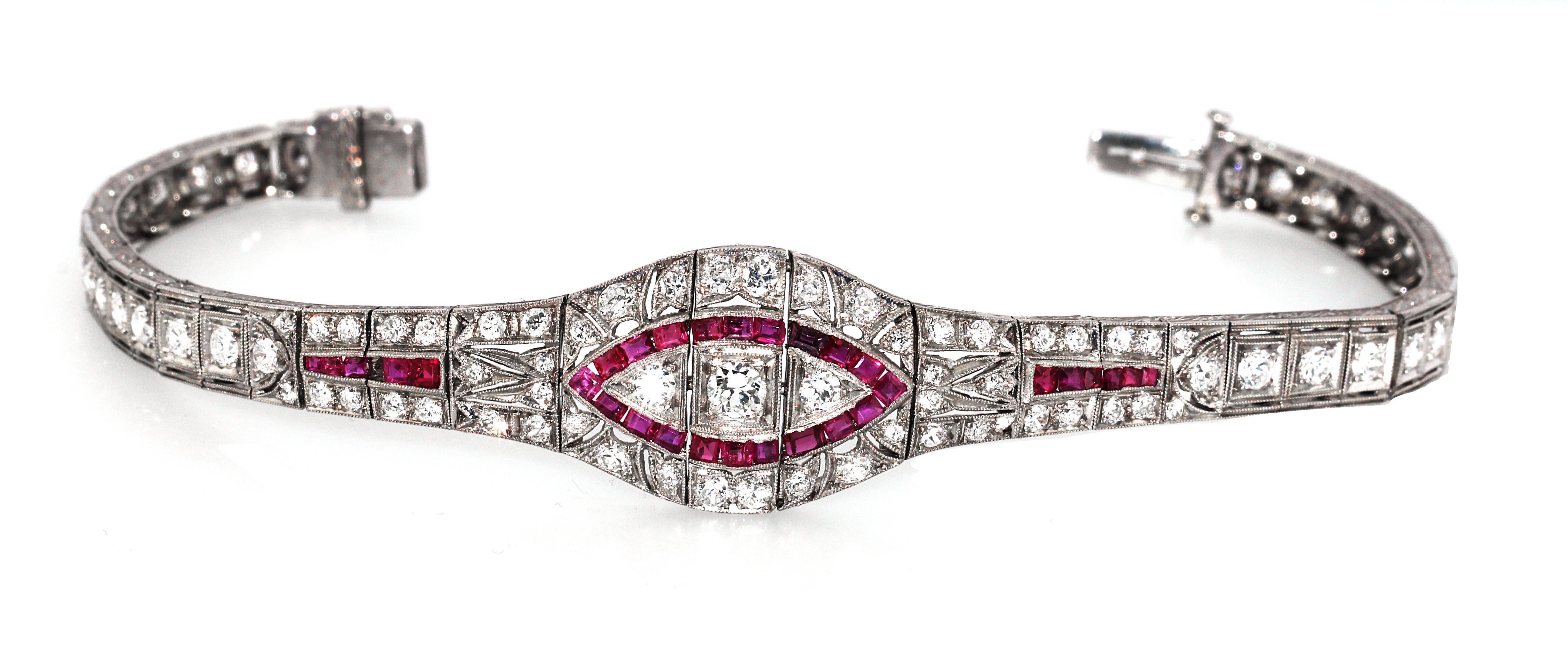 Round Cut 1920s Art Deco Ruby and Diamond bracelet