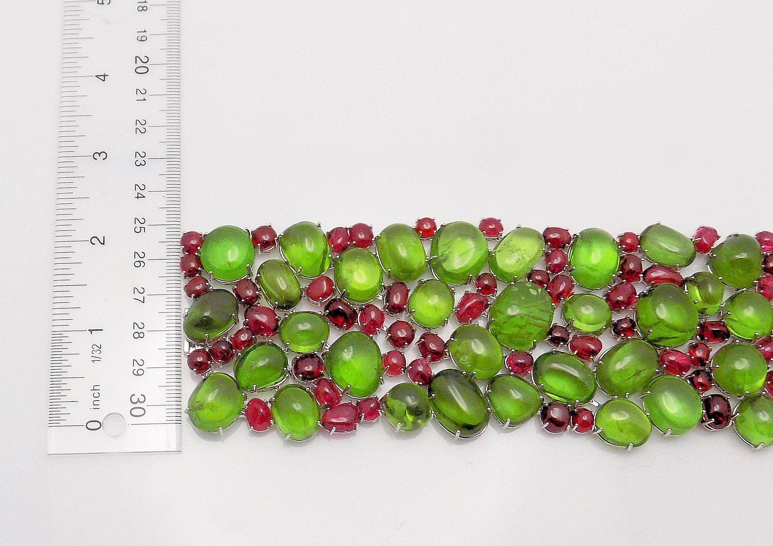 Handmade Peridot and Red Spinel Bracelet For Sale 3