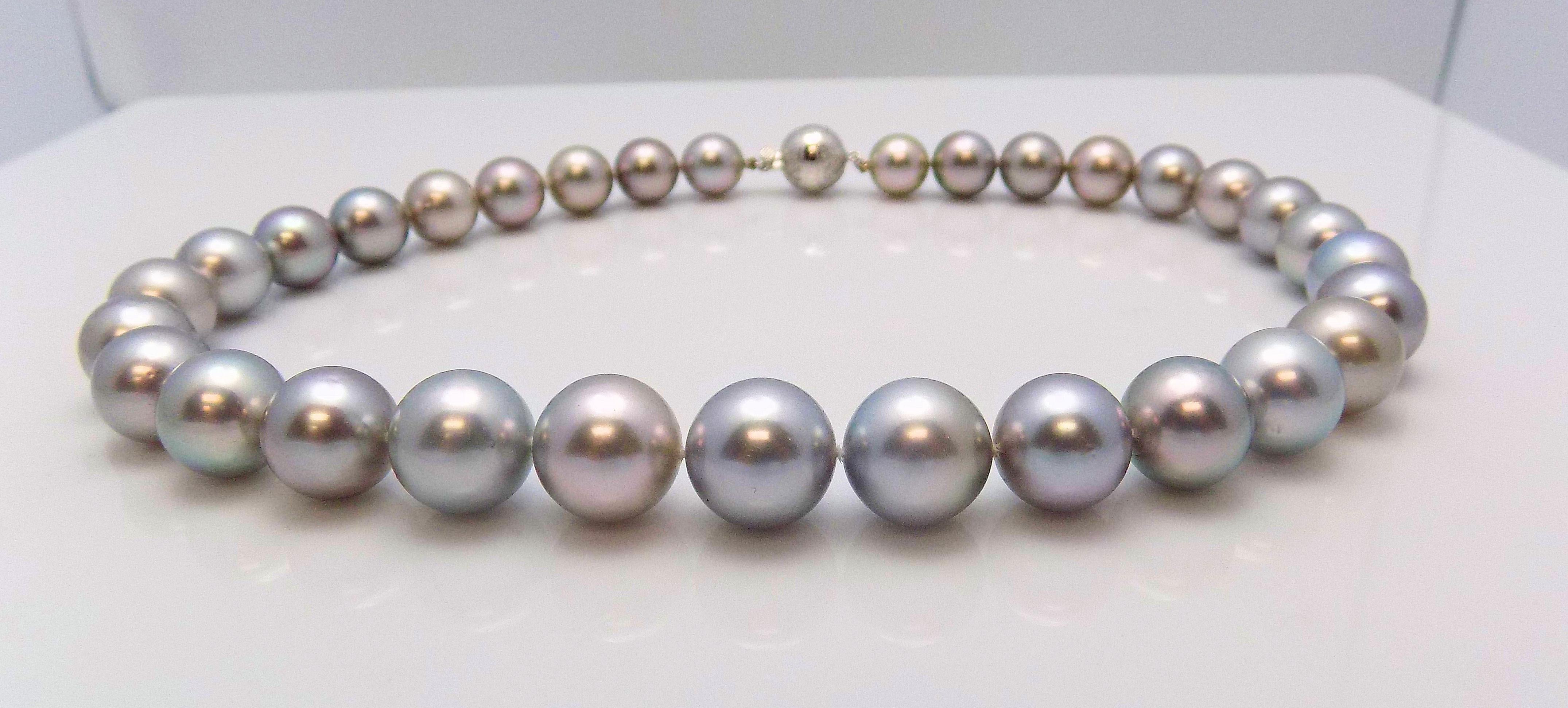 Strand Platinum South Sea Cultured Pearls In Excellent Condition For Sale In Dallas, TX