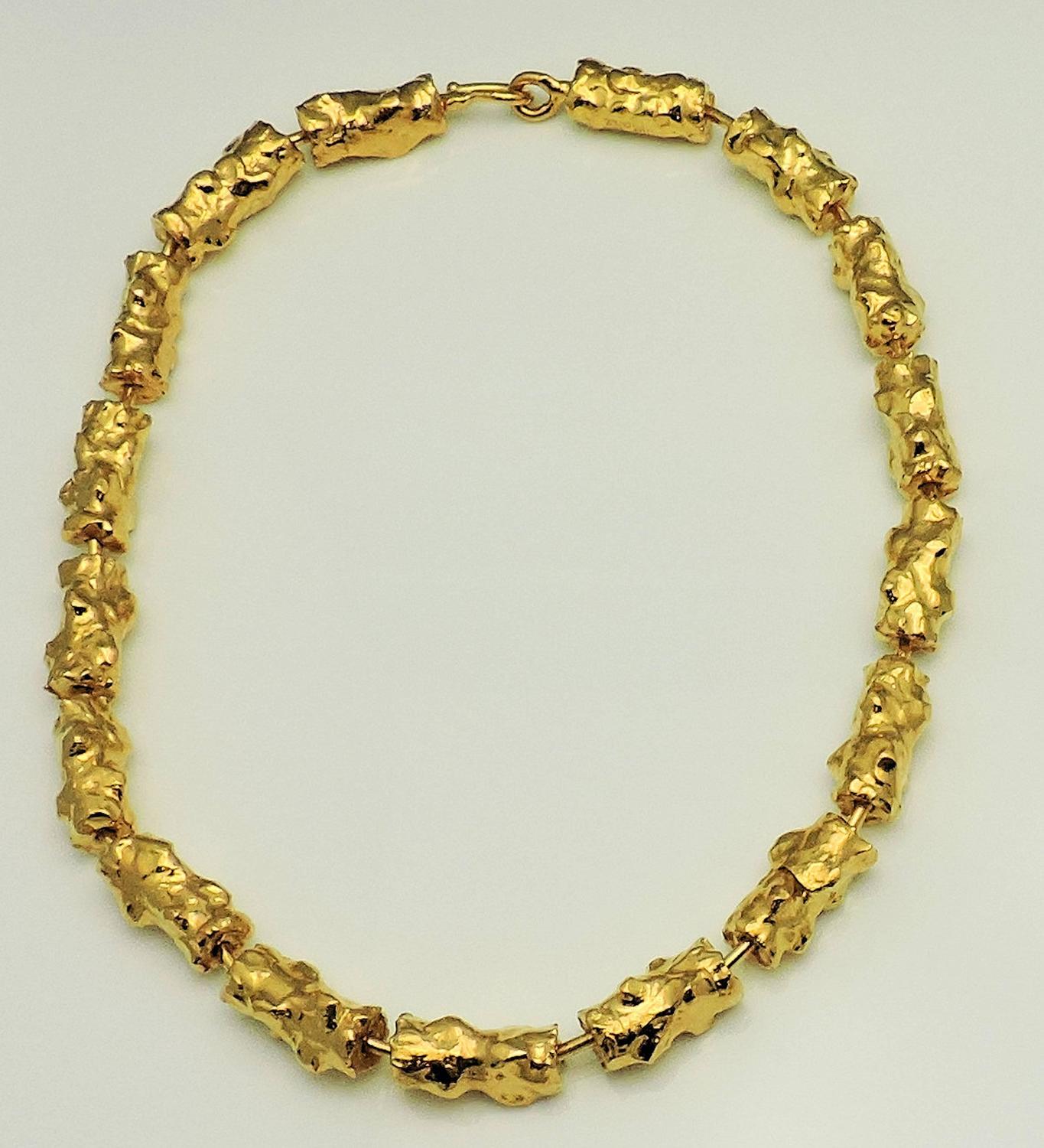 Jean Mahie Rare Textured Gold Link Necklace For Sale at 1stdibs