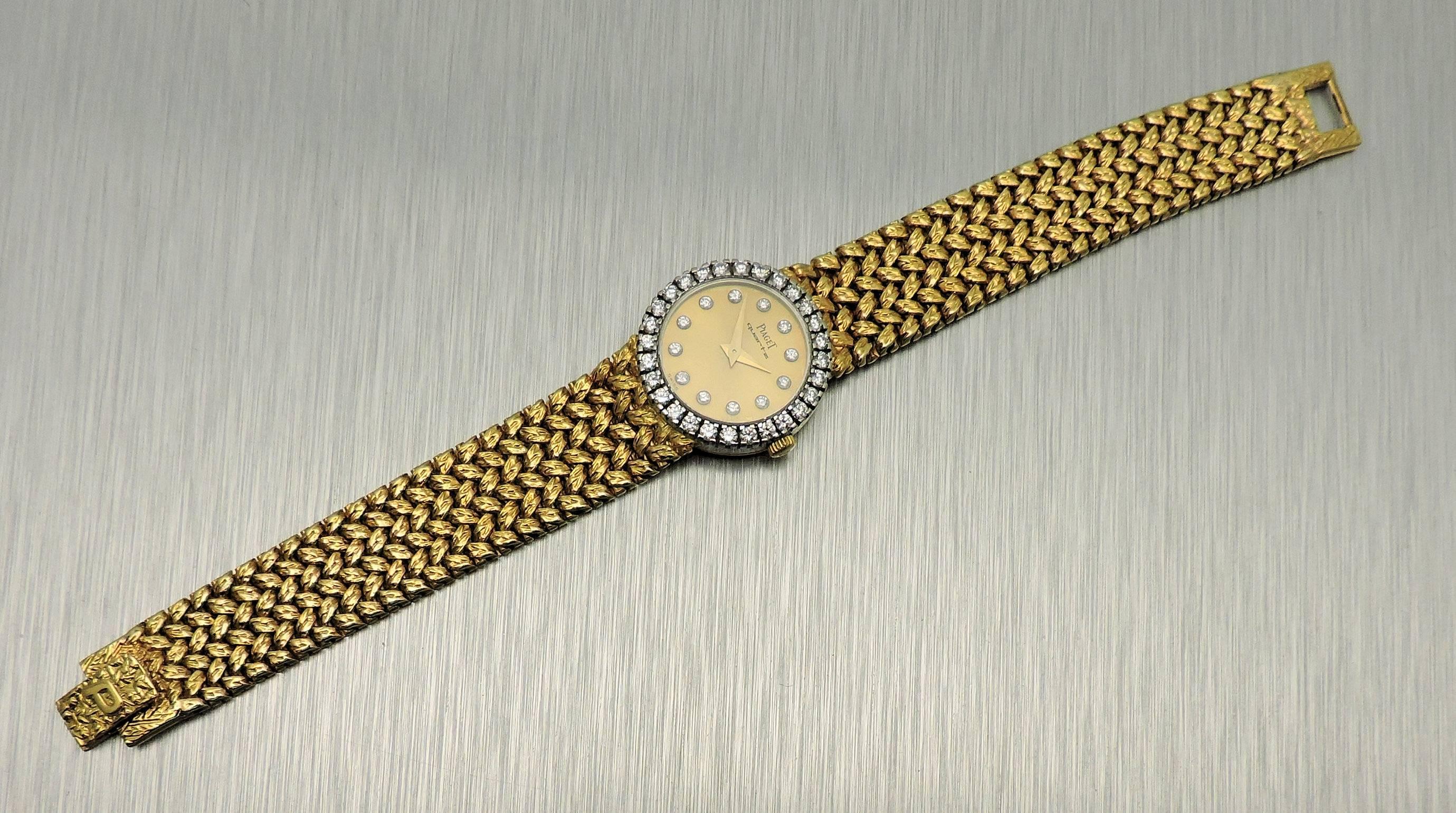 Piaget Yellow Gold Diamond Bracelet Quartz Wristwatch In Excellent Condition In Dallas, TX