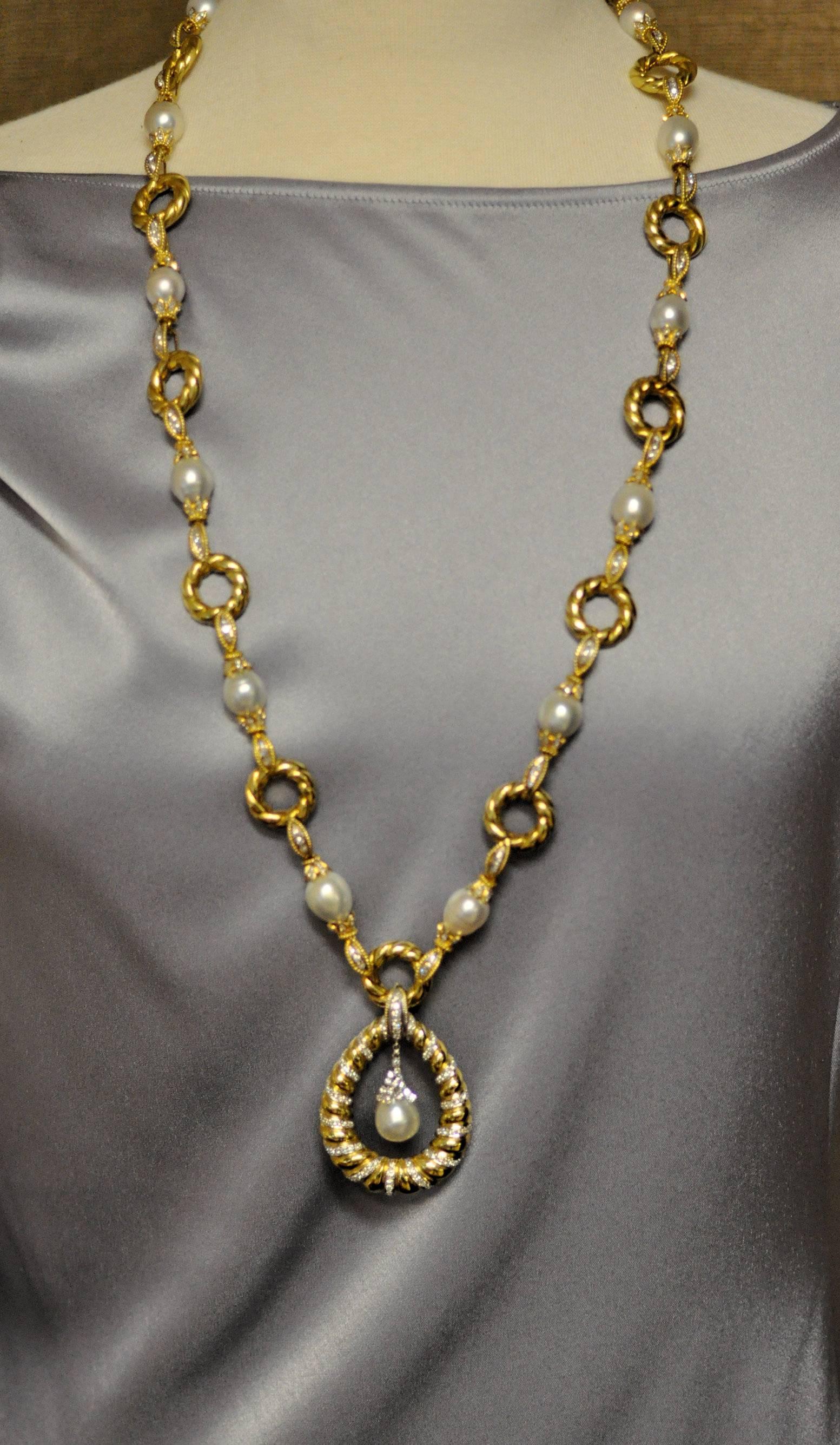 Long South Sea Pearl Diamond Gold Necklace with Pendant In Excellent Condition In Dallas, TX