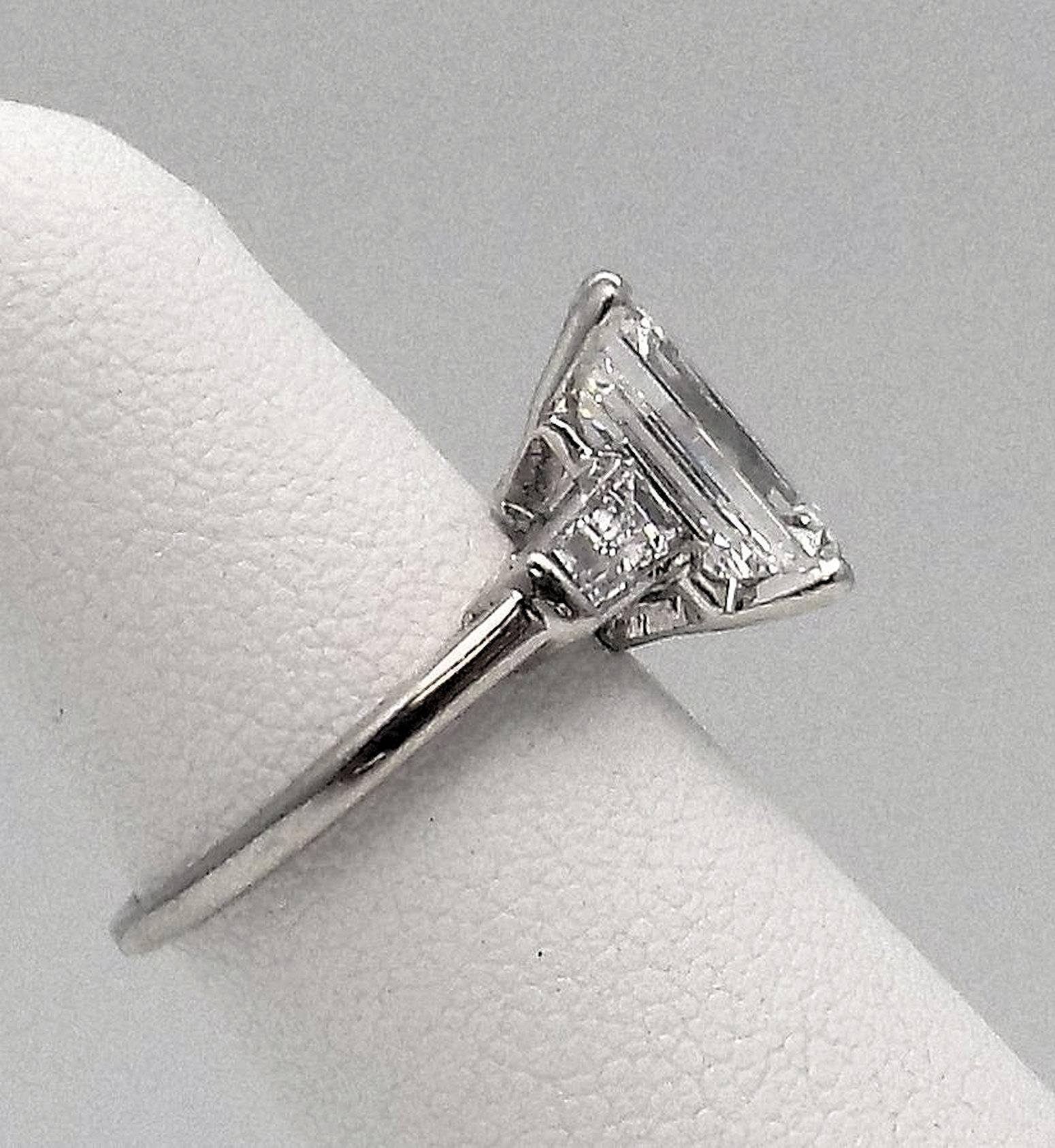 Classic 3.25 Carat Emerald Cut Diamond GIA Certified Engagement Ring For Sale 4