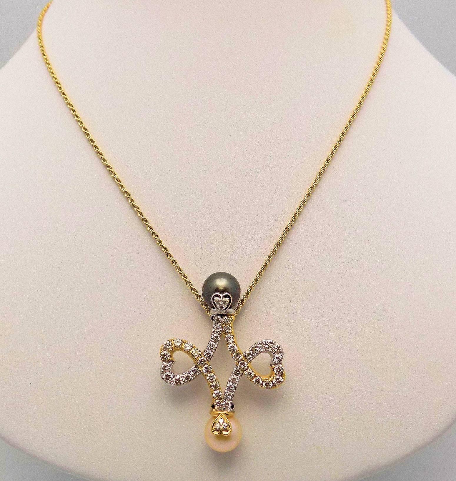 Pearl Diamond Double Heart Pendant Chain In New Condition For Sale In Dallas, TX