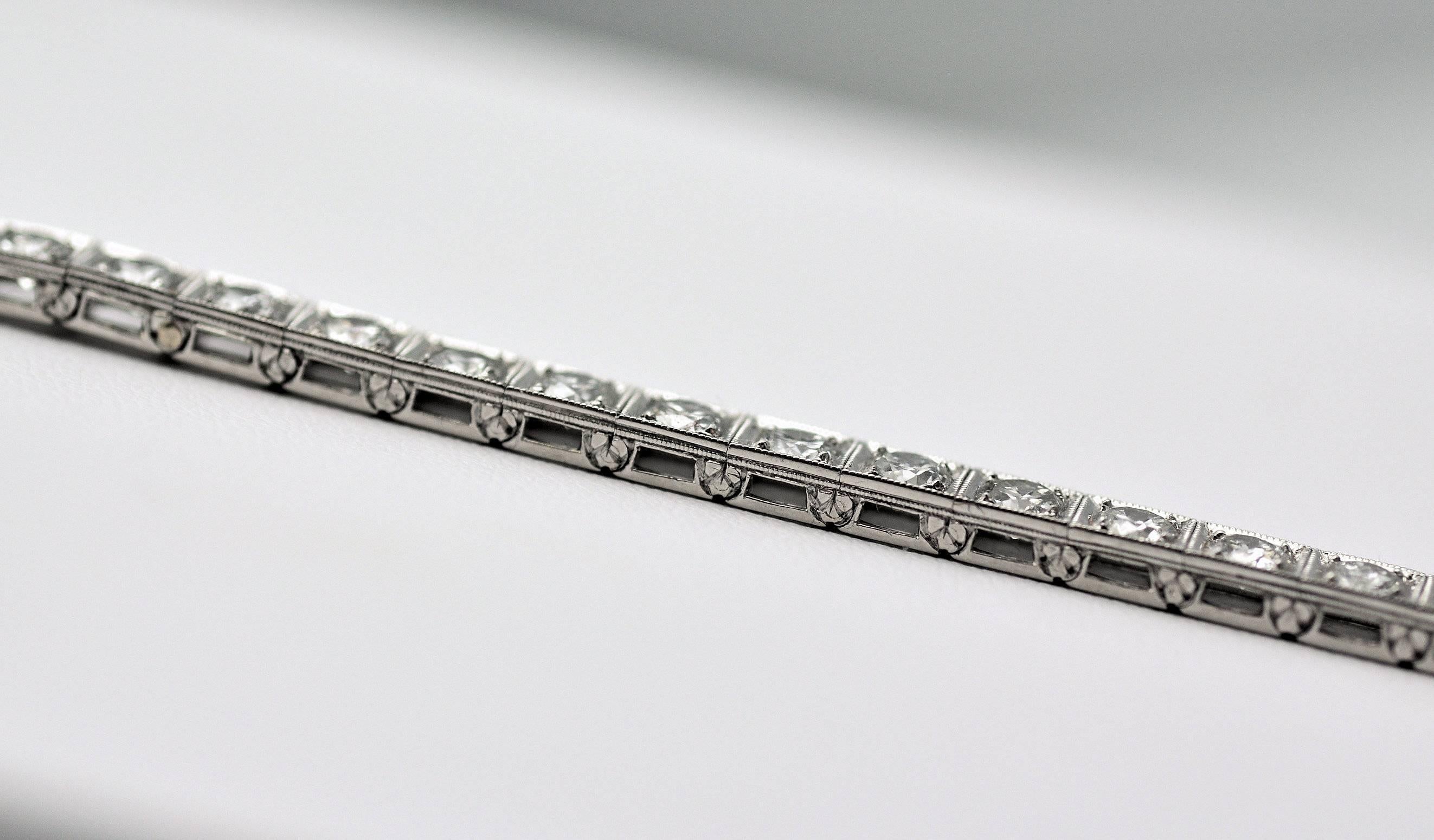 Long Diamond Art Deco Platinum Line Bracelet In Excellent Condition In Dallas, TX