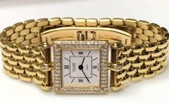 Van Cleef & Arpels Ladies Yellow Gold Diamond Classique Quartz Wristwatch