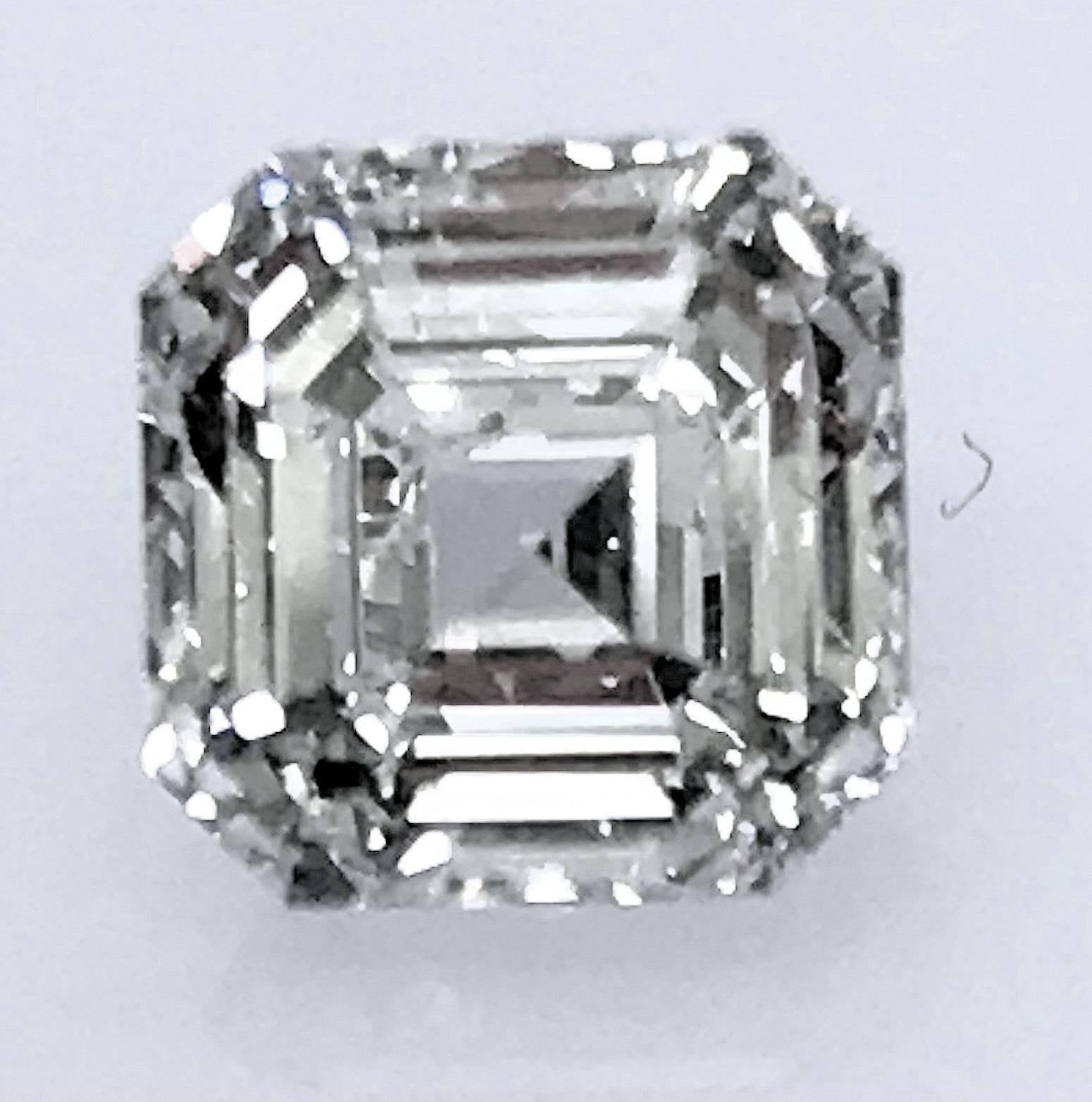 Art Deco Square Emerald Cut Asscher Diamond 1.02 Carat GIA VVS-1, G For Sale