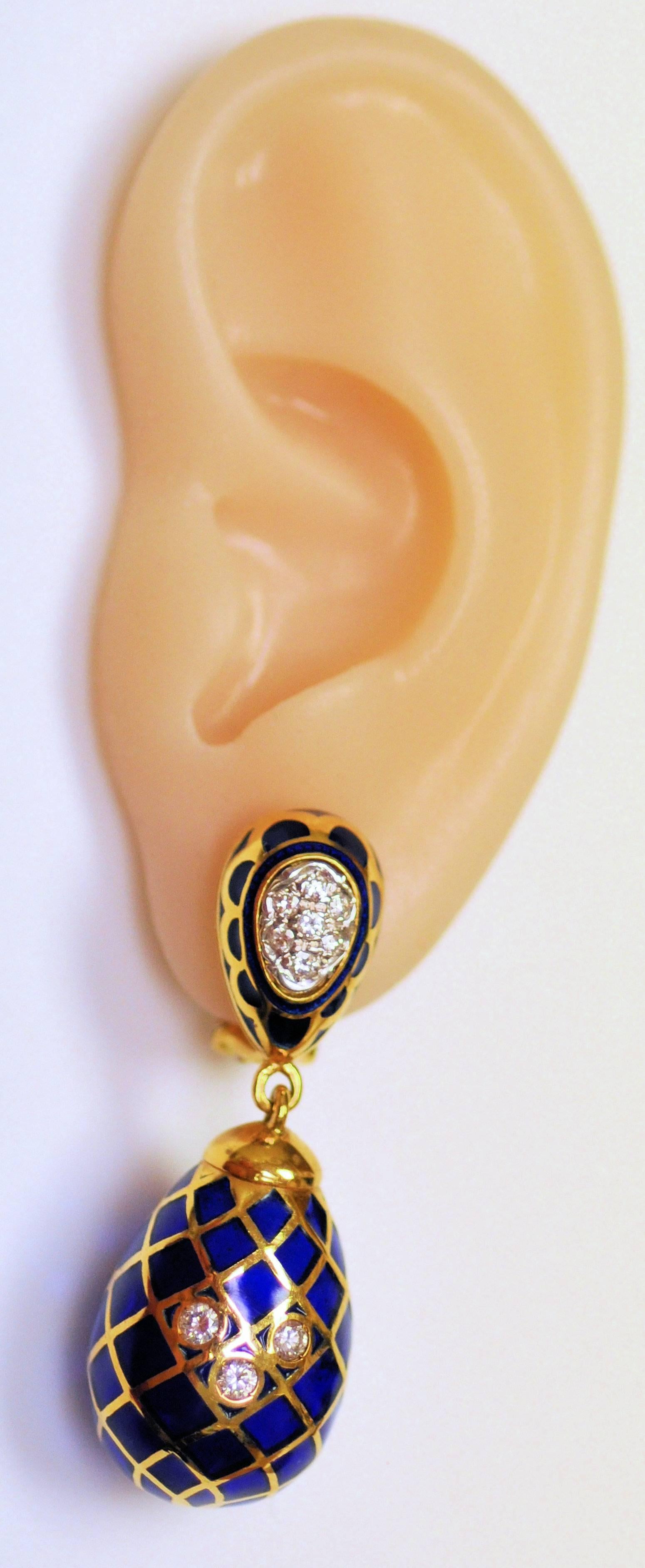 18 Karat Yellow Gold, Cobalt Blue Enamel and Diamond Pendant Drop Earrings In New Condition In Dallas, TX