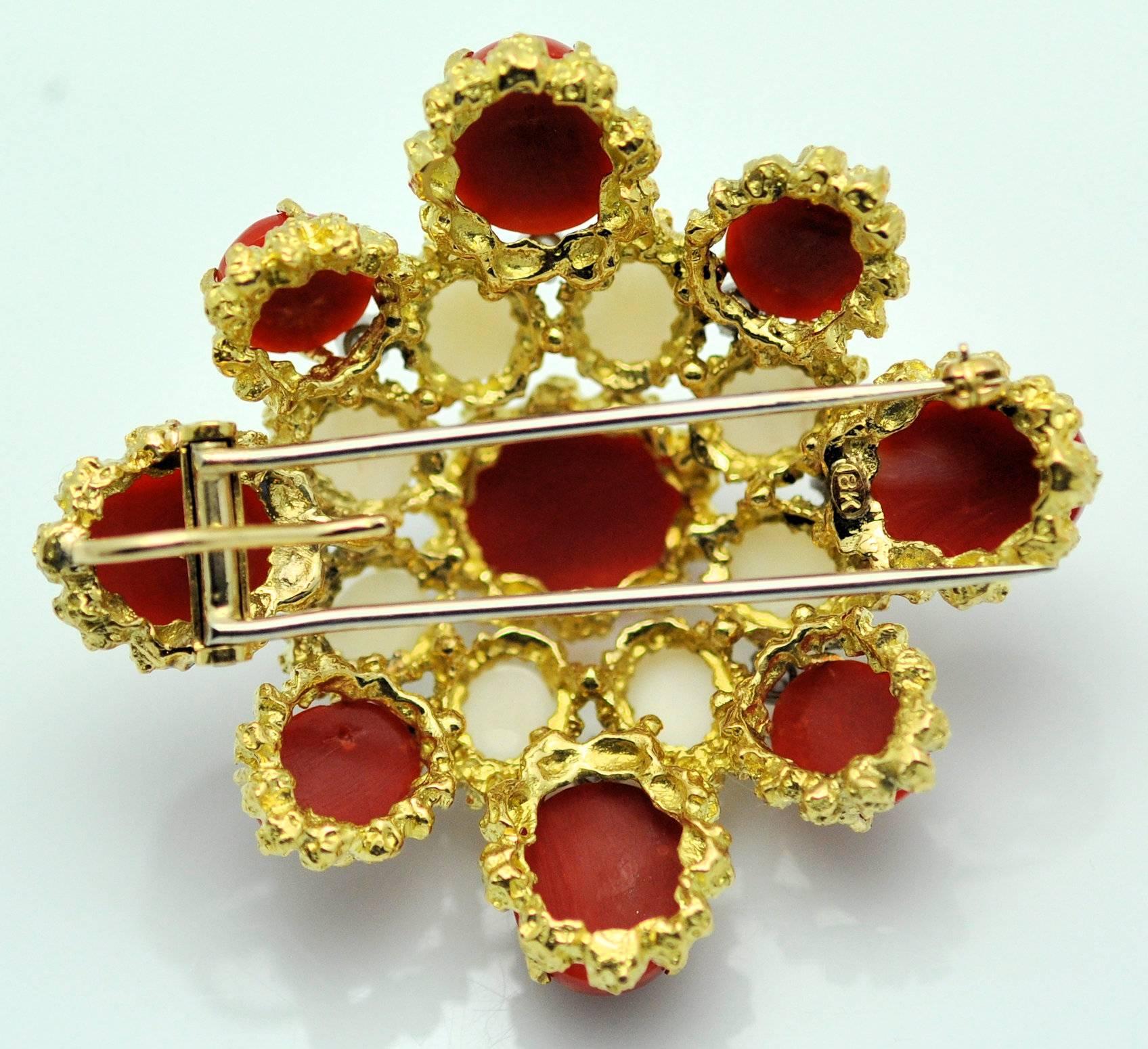 Oval Cut 18 Karat Gold, Coral and Diamond Brooch-Pendant For Sale