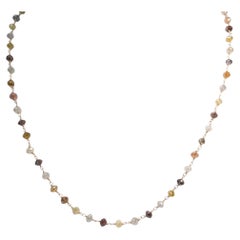 Collar vintage de 18,5" con diamantes multicolores naturales (25,00 ct) en oro amarillo de 18 quilates