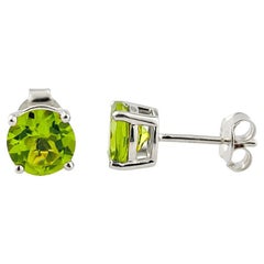 14 kt White gold 2.62ct Peridot 
Lime Zest
 Studs