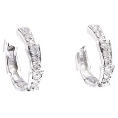 Pendientes de aro redondos con diamantes de oro blanco de 14 quilates