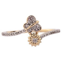 14K Yellow Gold Floral Cluster Ring with 37 Diamonds