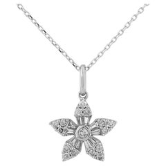14K White Gold 0.35 Cts Round Cut Diamond Pendant Necklace