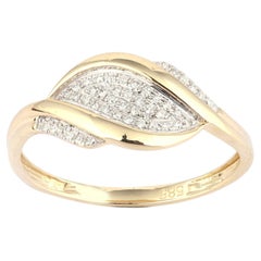 14K Yellow Gold Round Diamond Curved Leaf Cluster Ring