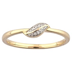 14K Yellow Gold Round Diamond Curved Leaf Motif Ring