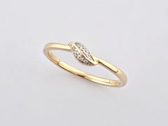 14K Yellow Gold Round Diamond Curved Leaf Motif Ring