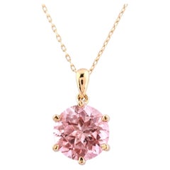 Collana con ciondolo solitario in oro giallo 14 carati con topazio rosa, montato a 6 griffe