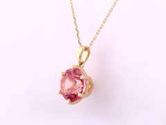 Collana con ciondolo solitario in oro giallo 14 carati con topazio rosa, montato a 6 griffe