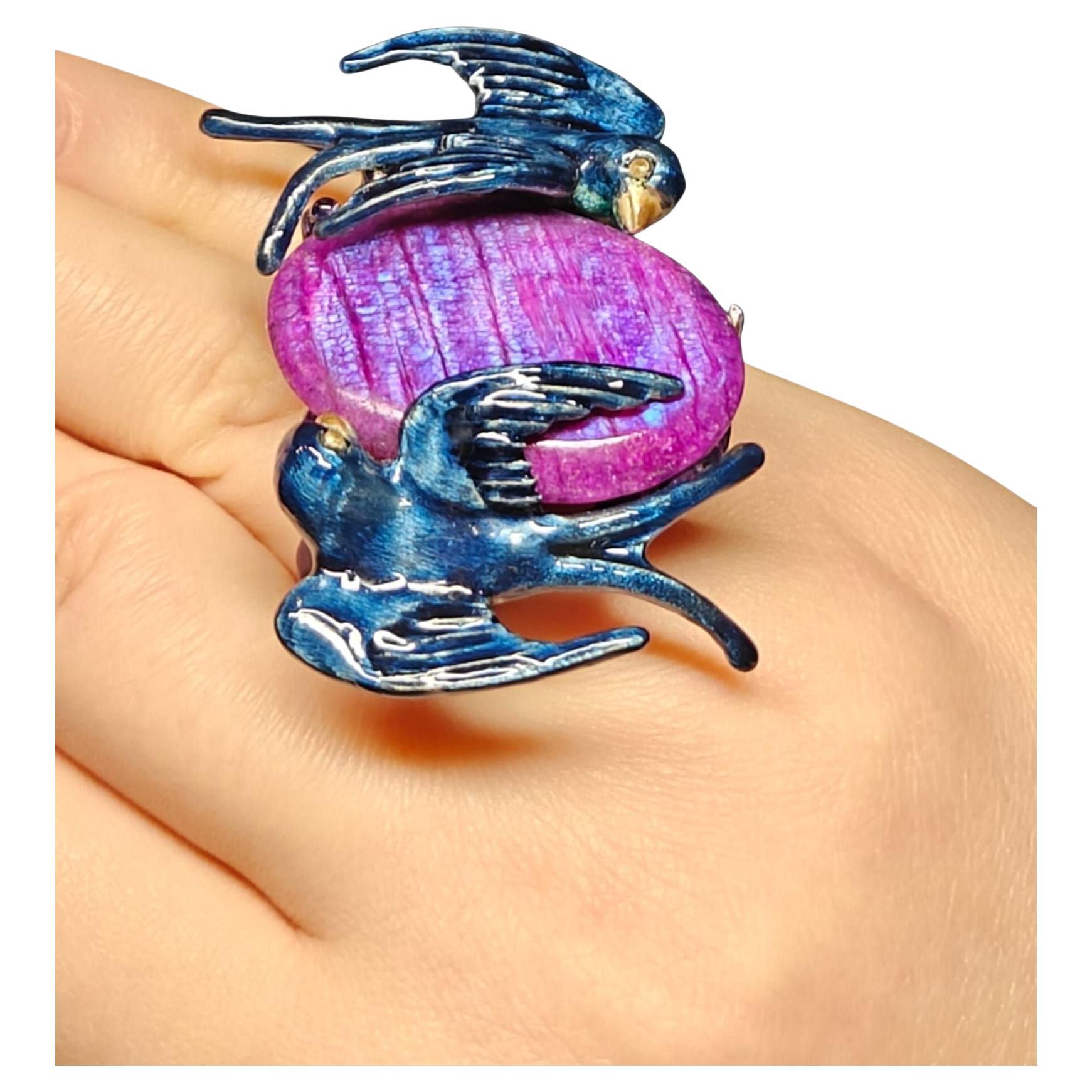 Anello Cocktail 960 Argento Smalto a caldo 33 Ct. Pietra di luna viola intagliata a mano