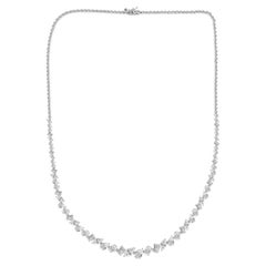 Collier « tennis » en diamants naturels de 9,44 carats, taille mixte, en or blanc 18 carats