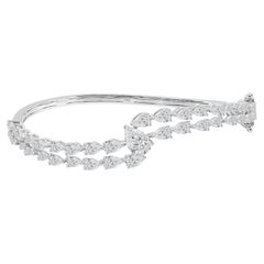 Armband mit gestaffelten Windungen aus 18-karätigem Weißgold mit einem natürlichen Birnen-Diamanten von 3,79 Karat