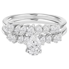 Conjunto de anillos hechos a mano con diamantes naturales de corte en pera de 1,17 quilates, engastados en oro blanco de 18 quilates