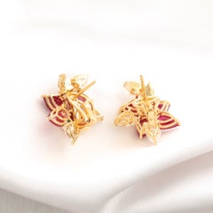 18K Yellow Gold 8.03 Ct Natural Pear Ruby & Diamond Floral Cluster Stud Earrings