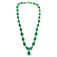 18K Yellow Gold 103.61 Ct Natural Pear Emerald Graduated Bezel Line Necklace