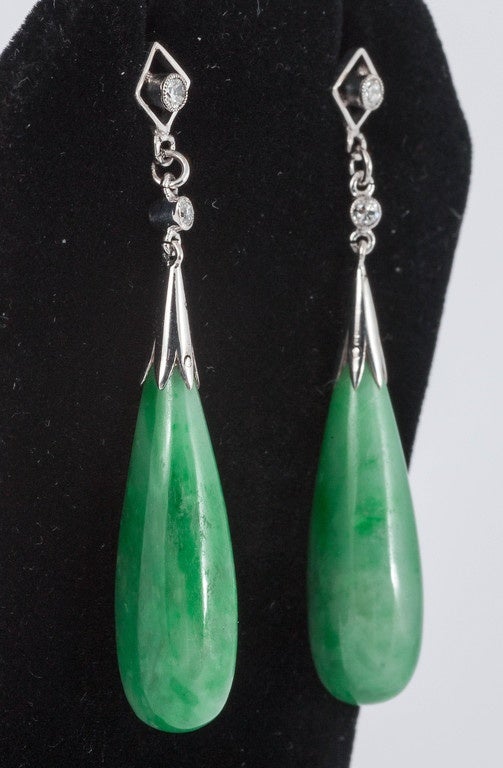 Women's Natural Jade drop earrings For Sale