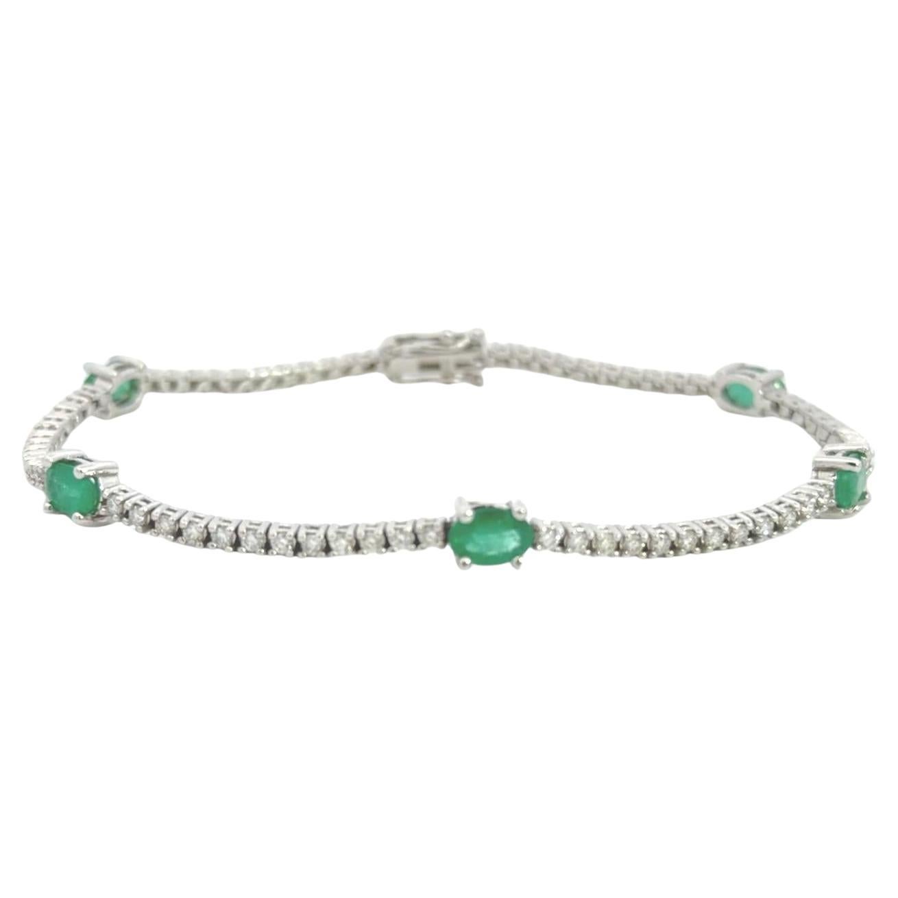 14k Diamond Emerald Diamond Bracelet For Sale