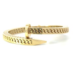 14k Bracelet with Nail-Inspired Chain Design