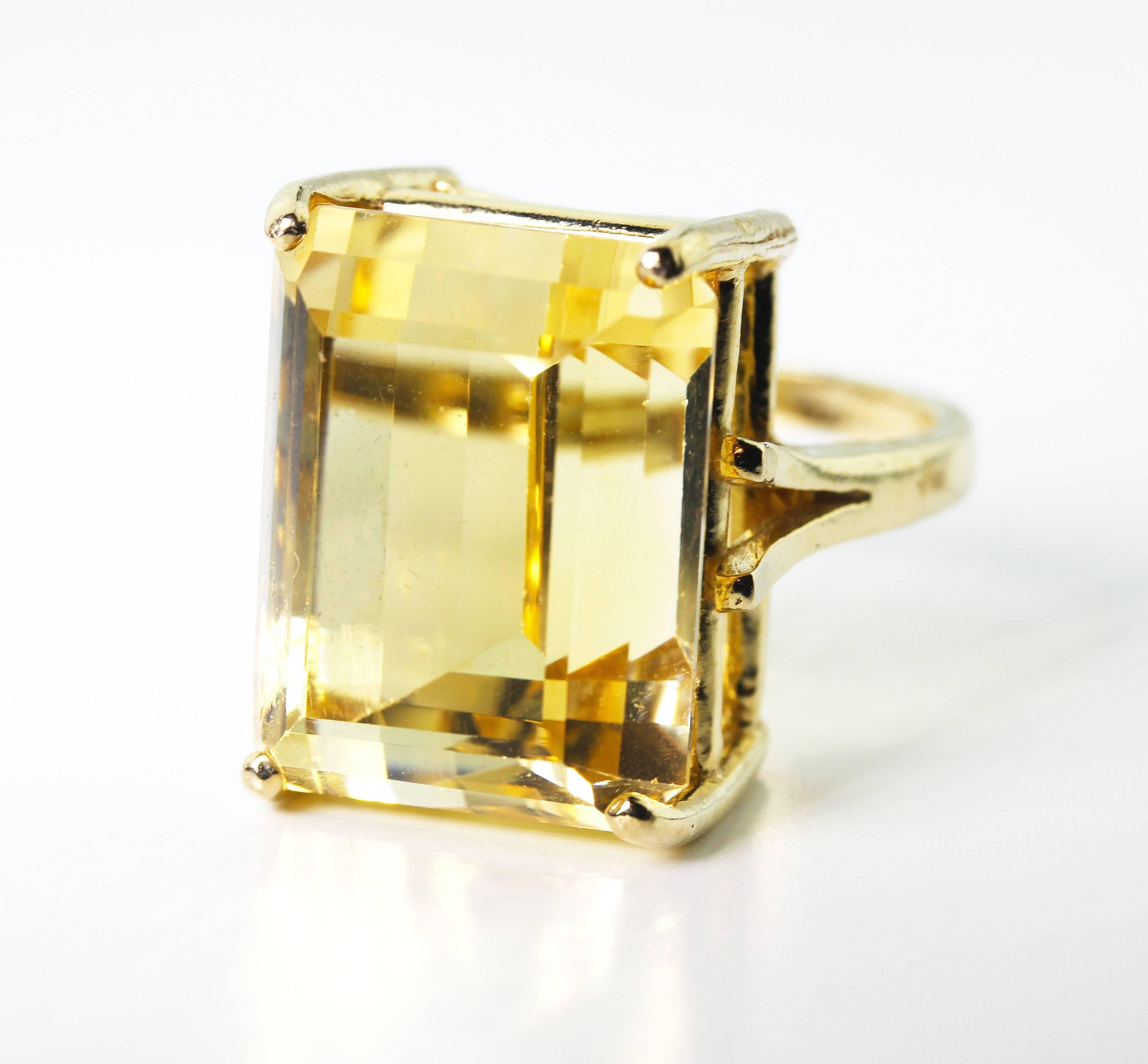 27 carat gold ring