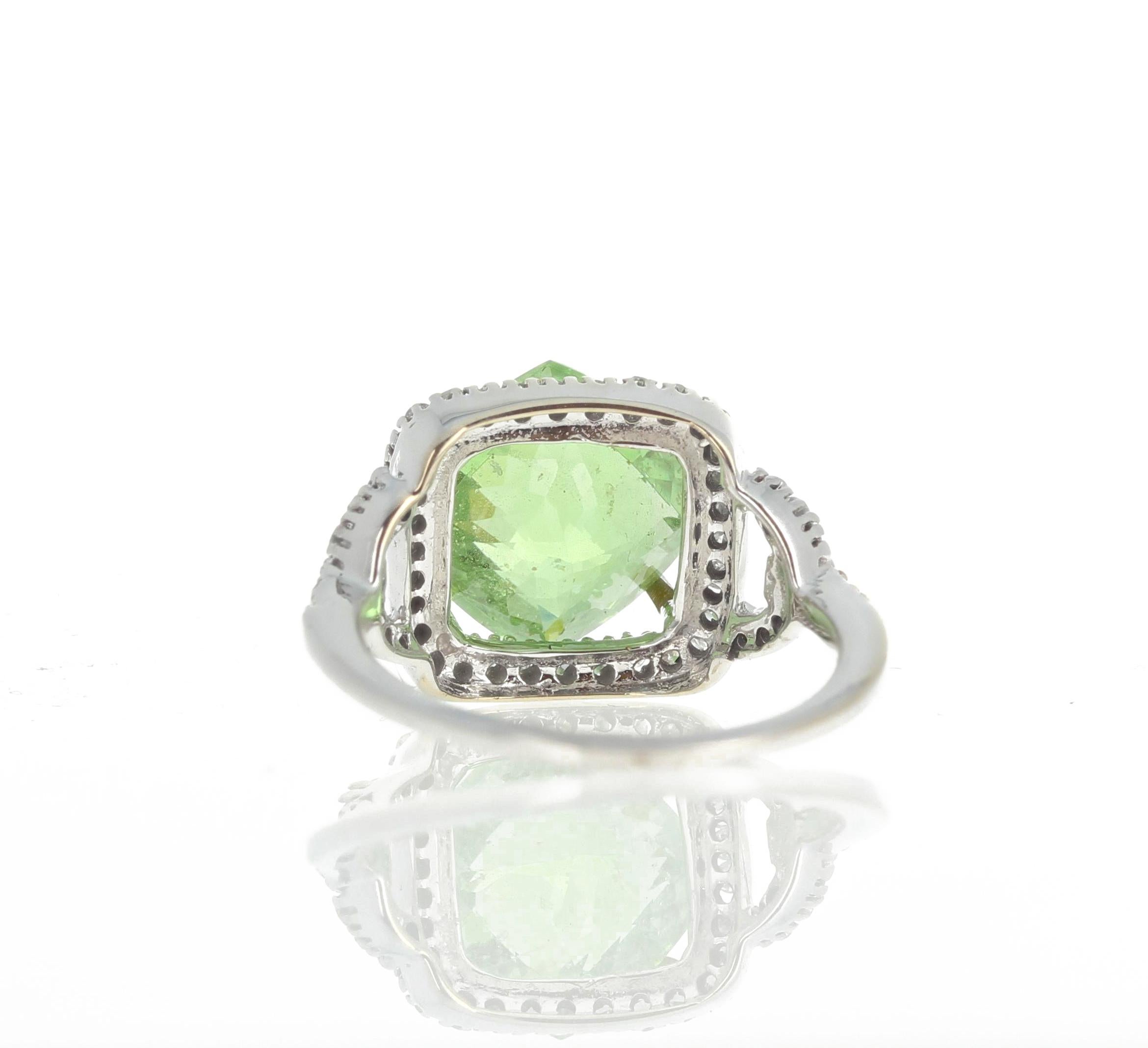 Women's or Men's AJD Brilliant Green Tourmaline & Diamonds Unique White Gold Setting Ring For Sale