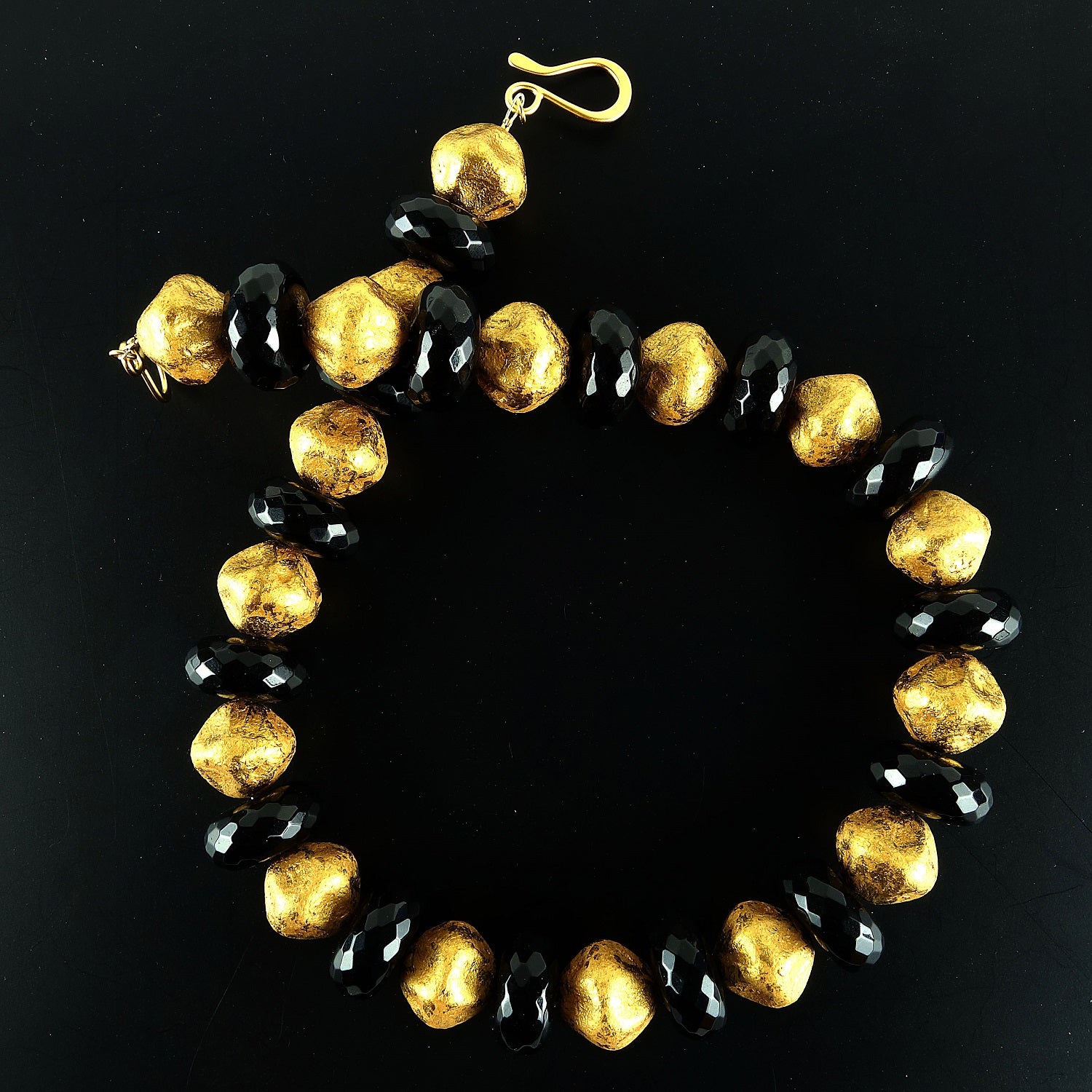 AJD 18 Inch Elegant Black Onyx and Antique Gold Bead Necklace  Great Gift!! For Sale
