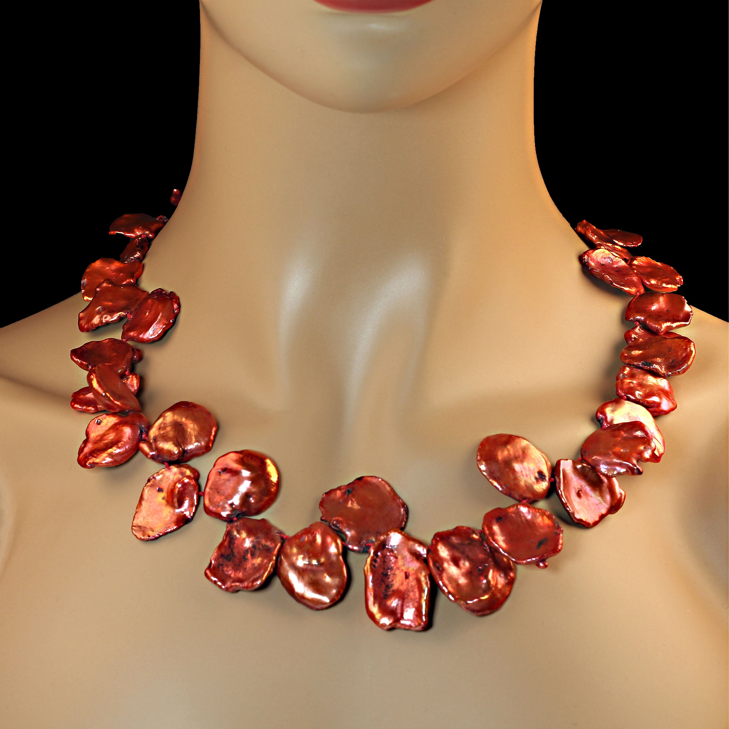 AJD 19 Zoll brünierte orangefarbene abgestufte flache Keshi-Perlenkette  Tolles Geschenk!! im Angebot