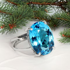 AJD Anello scintillante con topazio blu svizzero da 17 carati e argento sterling