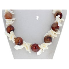 AJD Dramatic Elegant Natural Translucently Glowing Agate & Pearl Shell Necklace