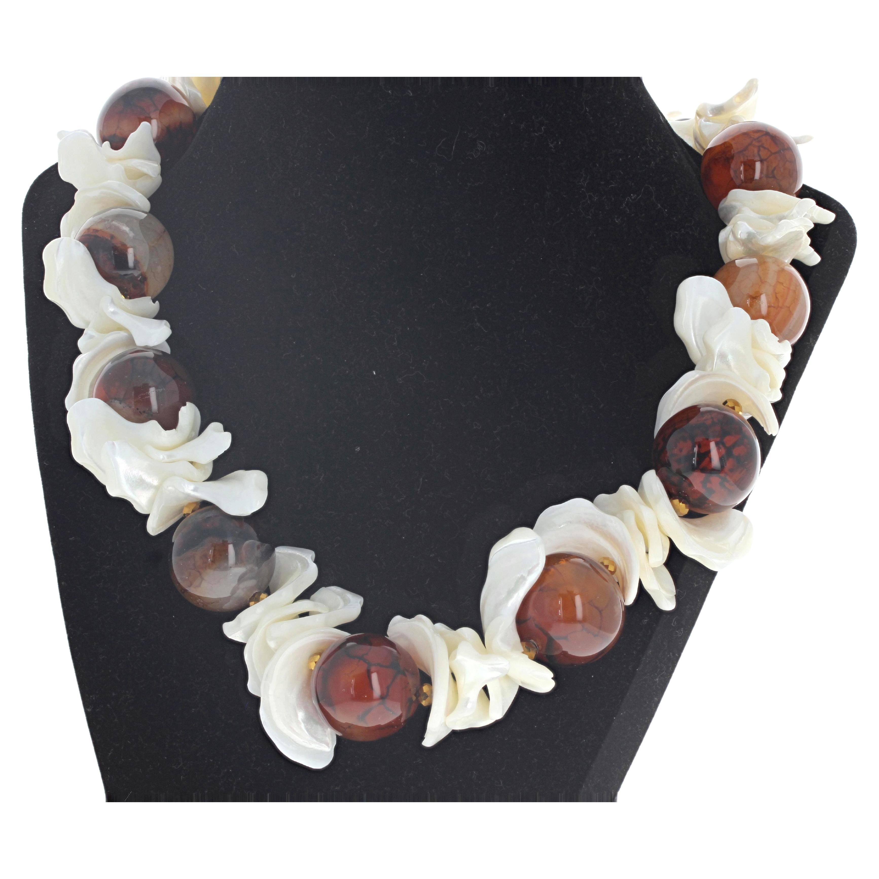 AJD Dramatic Elegant Natural Translucently Glowing Agate & Pearl Shells Necklace For Sale